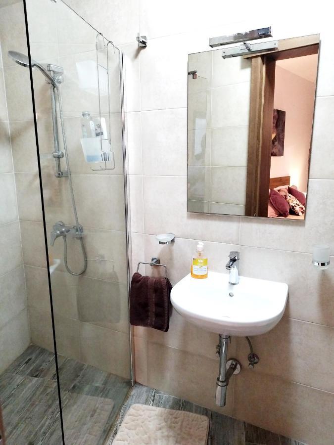 Large And Modern Apartment In The Centre Of Malta Mosta Ngoại thất bức ảnh