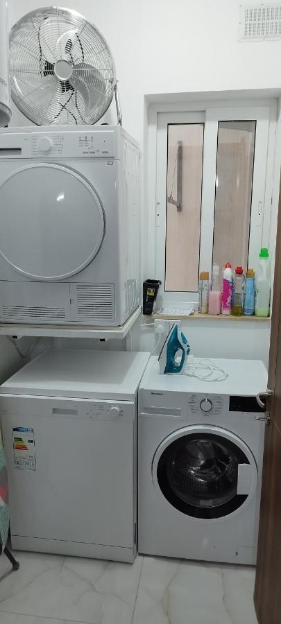 Large And Modern Apartment In The Centre Of Malta Mosta Ngoại thất bức ảnh
