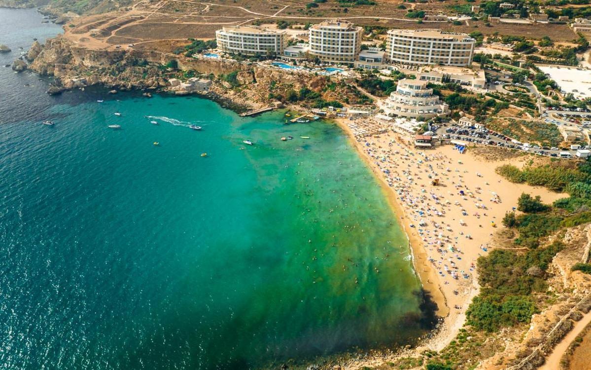 Large And Modern Apartment In The Centre Of Malta Mosta Ngoại thất bức ảnh